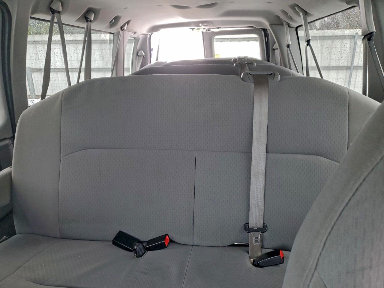 2008 FORD ECONOLINE E350 SUPER DUTY WAGON photo 11