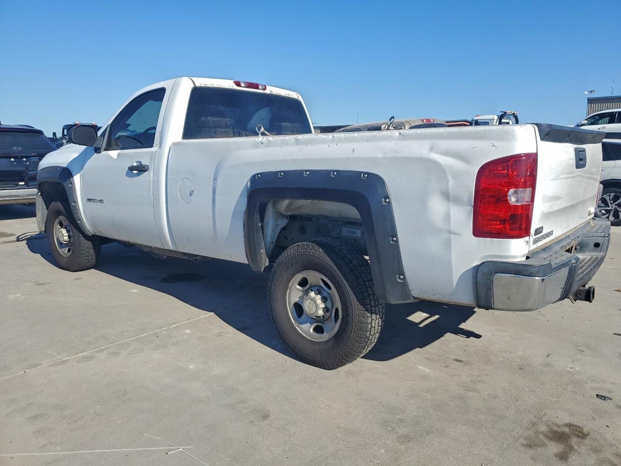 2007 CHEVROLET SILVERADO C2500 HEAVY DUTY photo 2