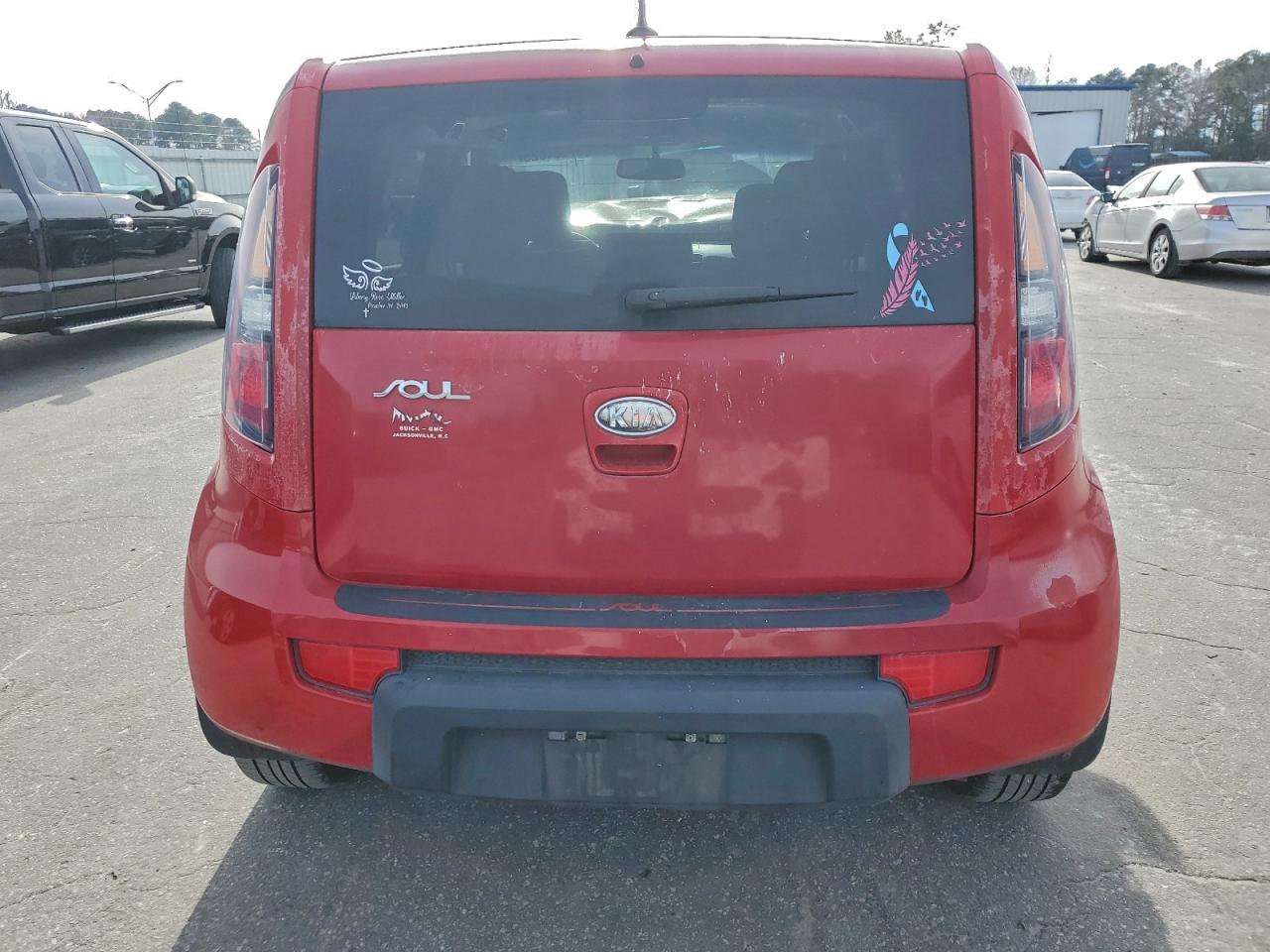 2011 KIA SOUL + photo 11