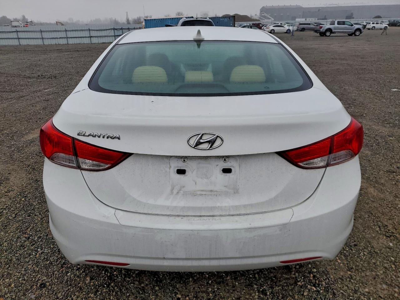 2013 HYUNDAI ELANTRA GLS photo 6