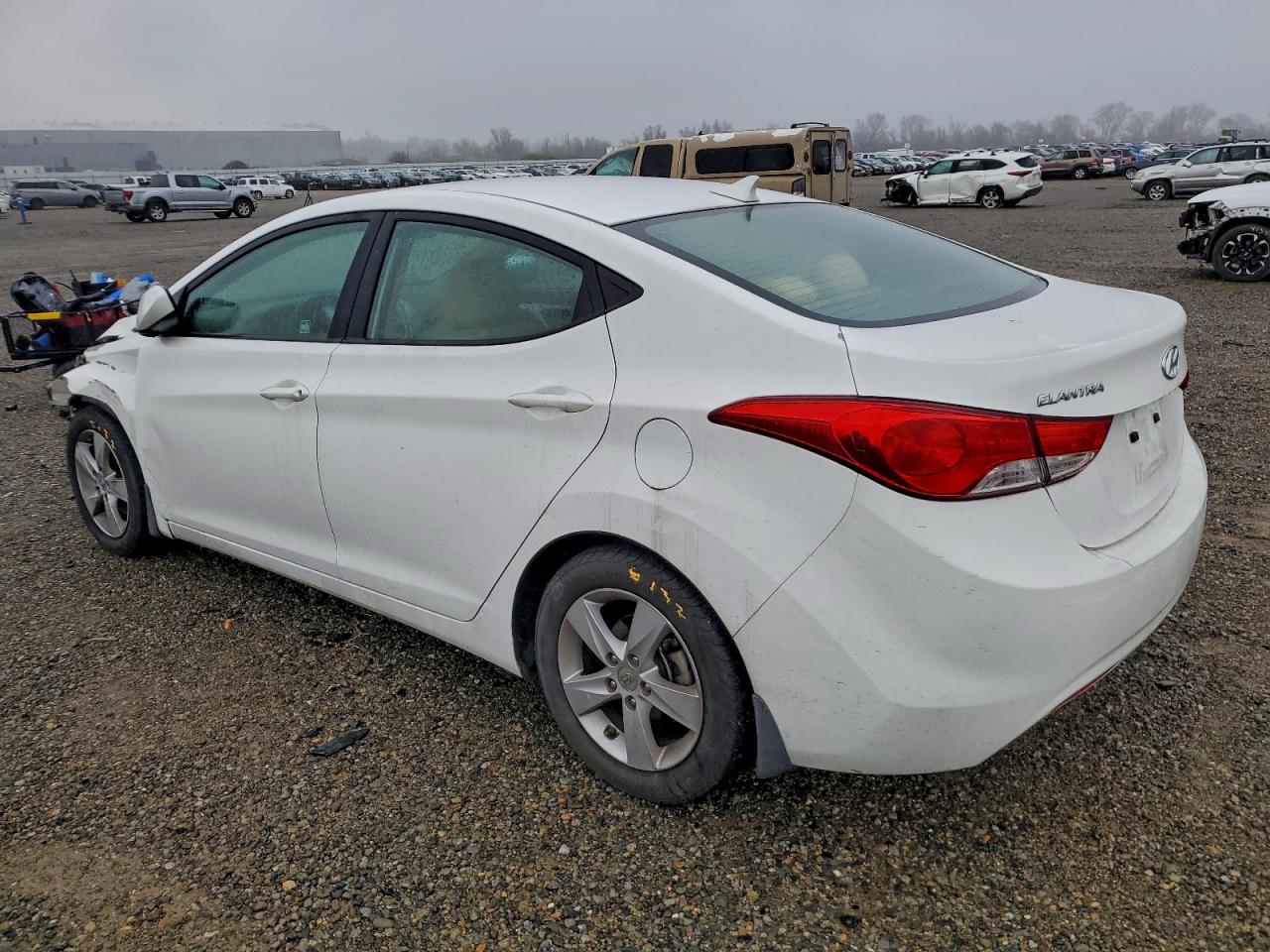 2013 HYUNDAI ELANTRA GLS photo 2