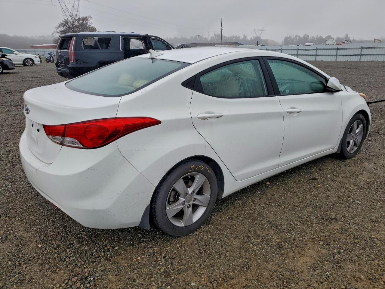 2013 HYUNDAI ELANTRA GLS photo 3
