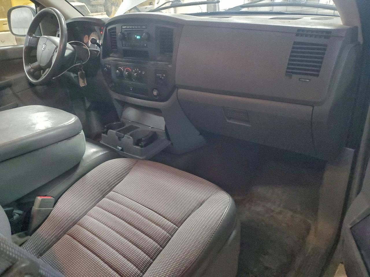 2007 DODGE RAM 1500 ST photo 8
