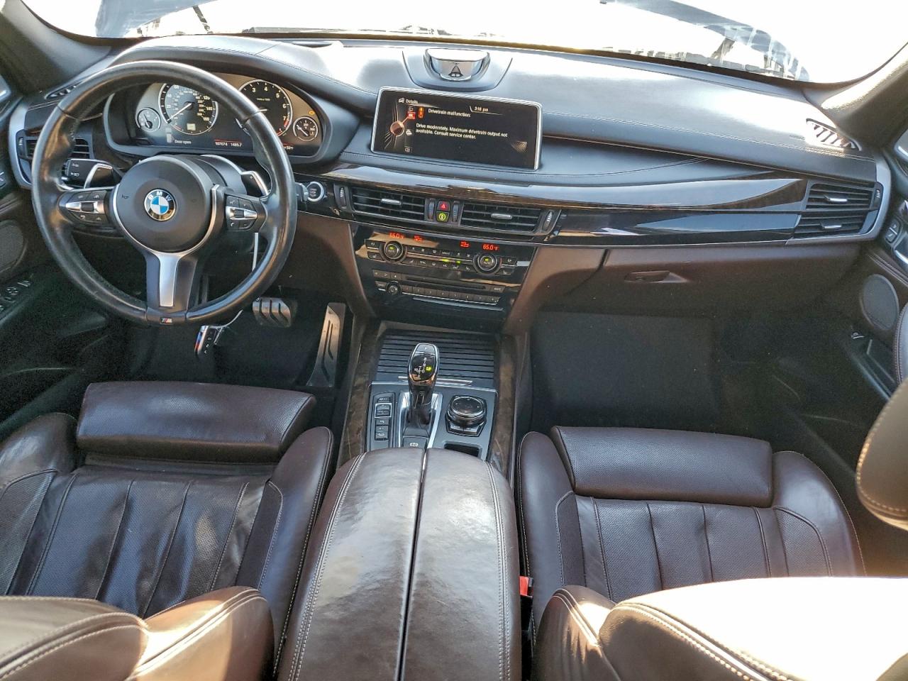 2016 BMW X5 XDRIVE50I photo 8
