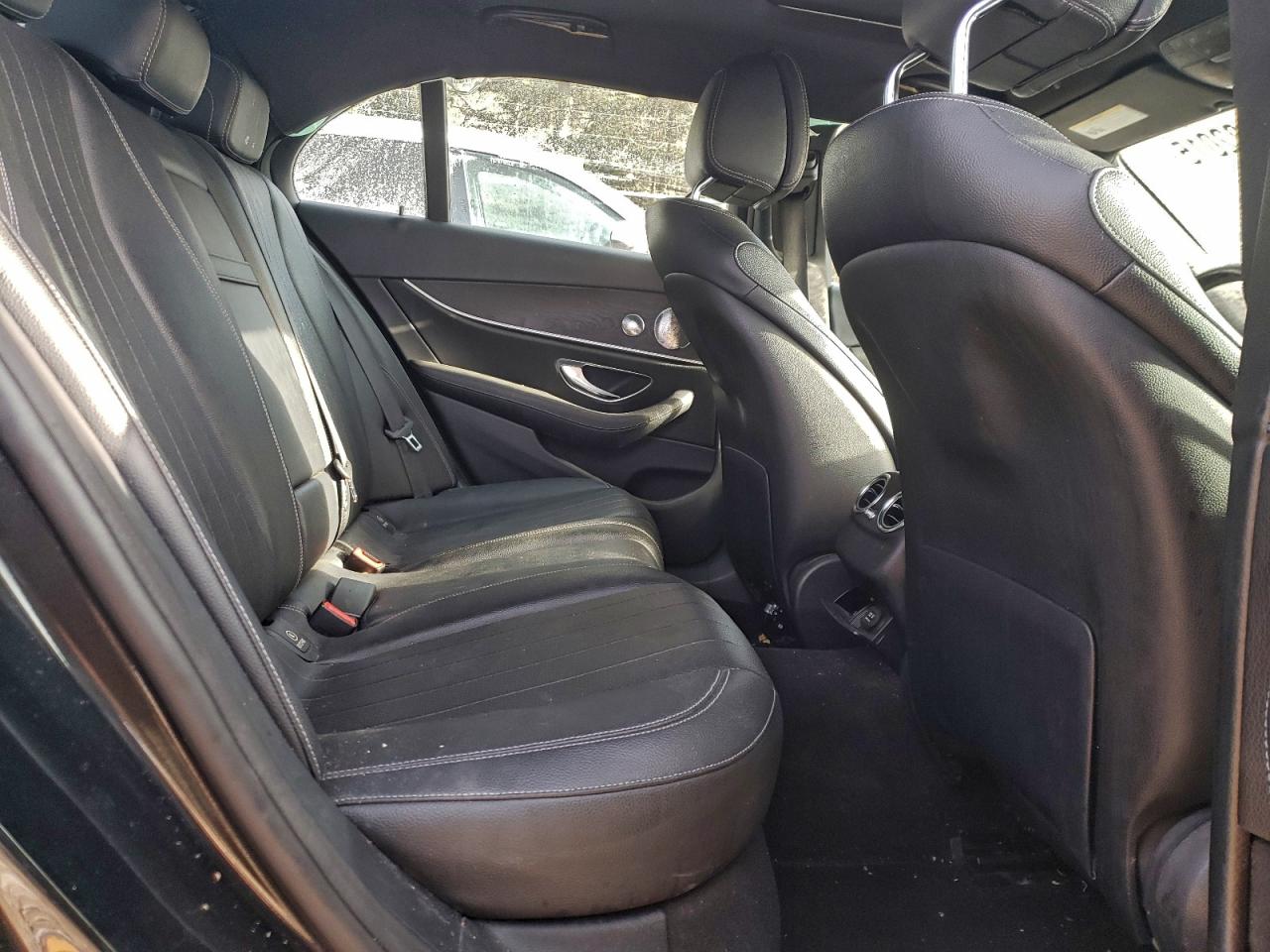 2017 MERCEDES-BENZ E 300 4MATIC photo 19
