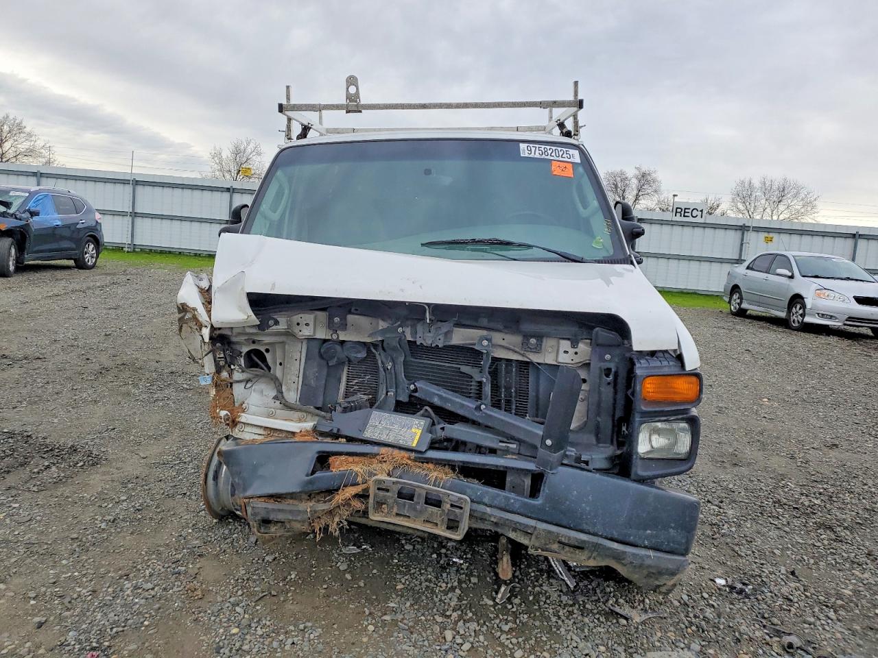 2008 FORD E350 UTILITY / SERVICE VAN photo 9
