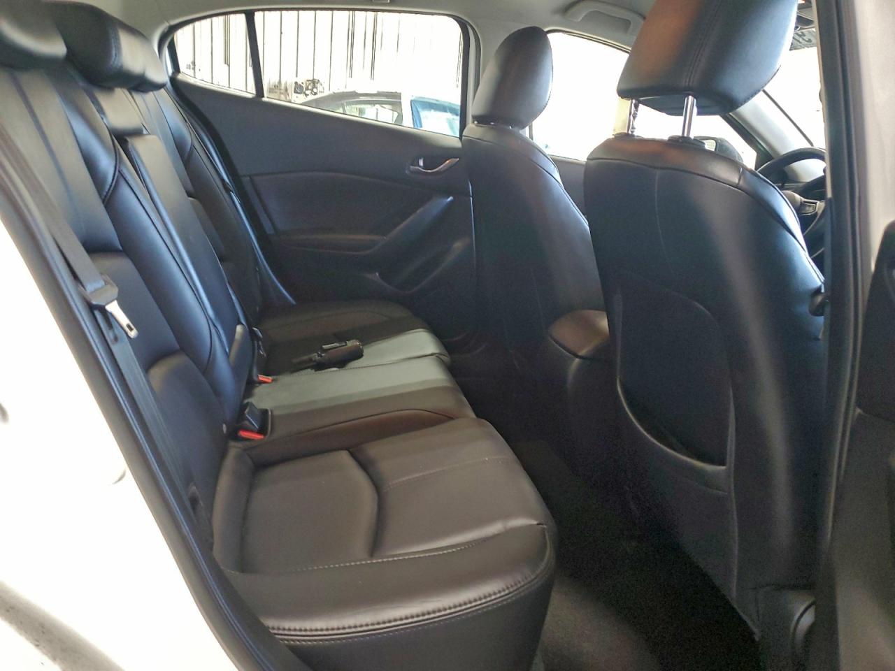 2018 MAZDA 3 TOURING photo 10