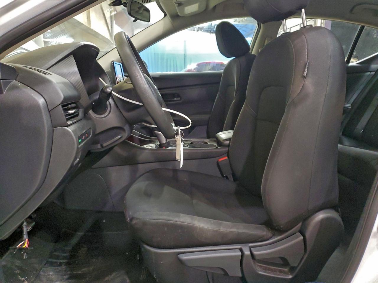 2024 NISSAN SENTRA S photo 7