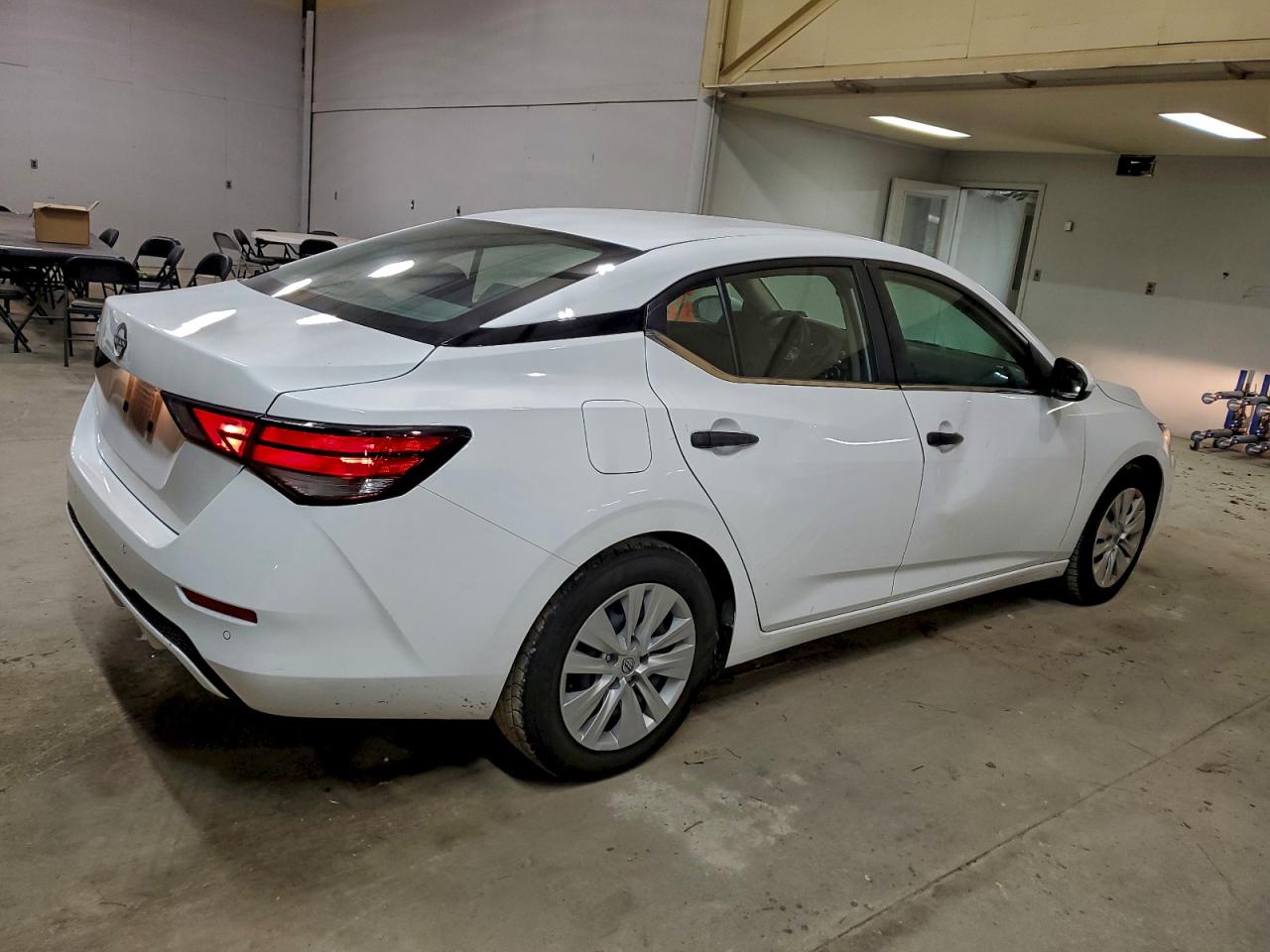 2024 NISSAN SENTRA S photo 3