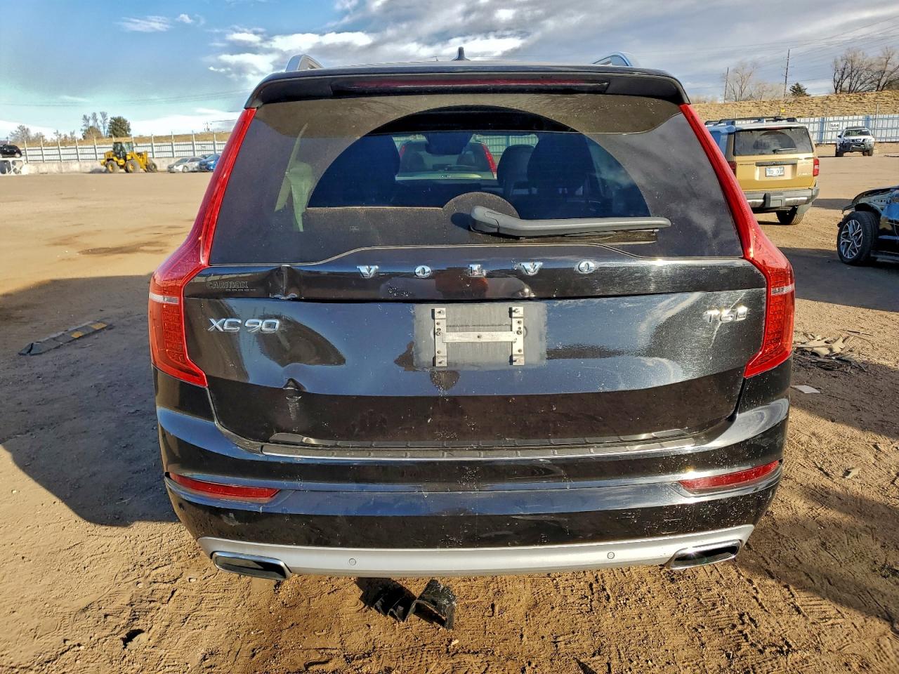 2017 VOLVO XC90 T6 photo 6