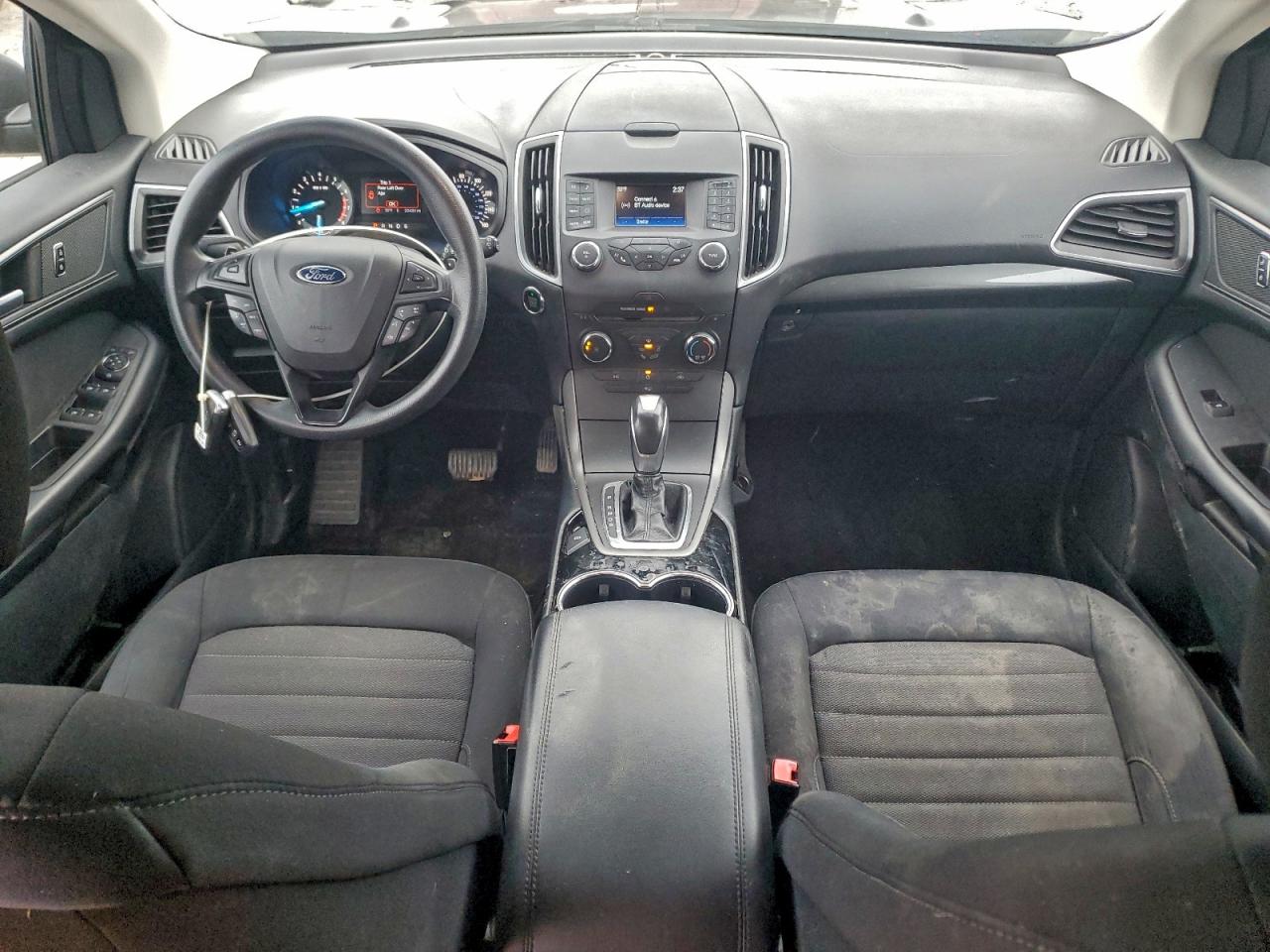 2017 FORD EDGE SE photo 8