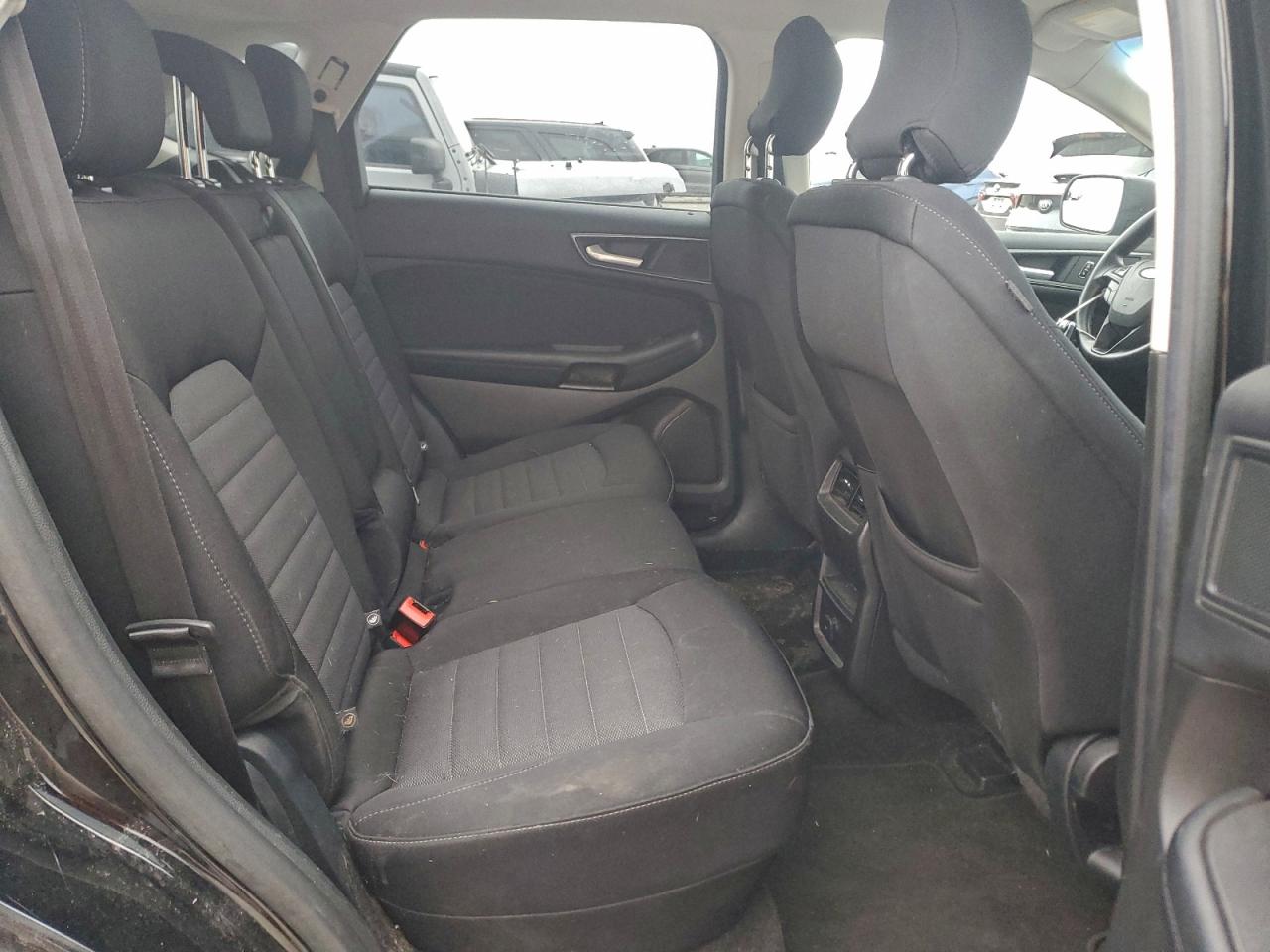 2017 FORD EDGE SE photo 11
