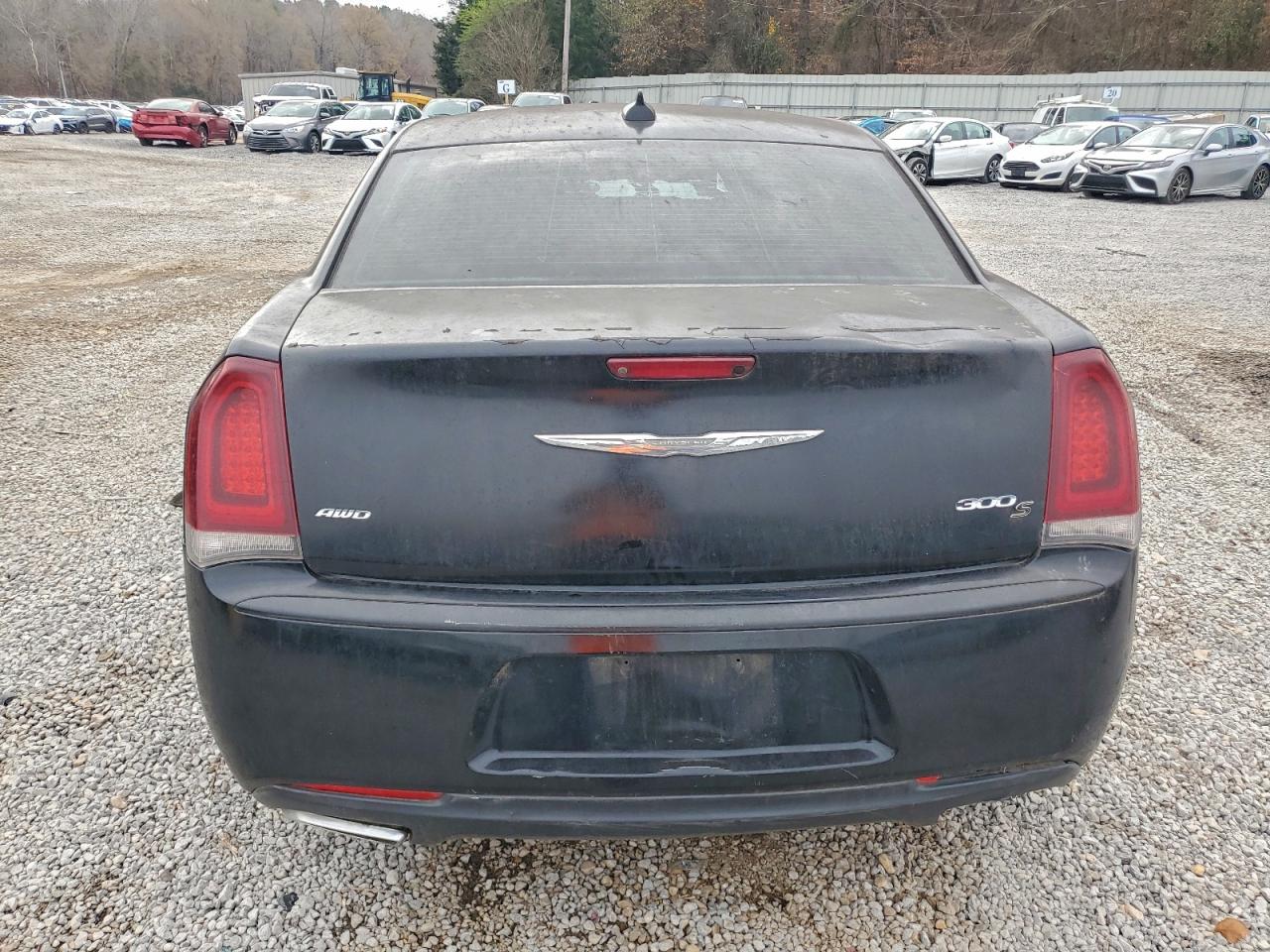 2015 CHRYSLER 300 S photo 6