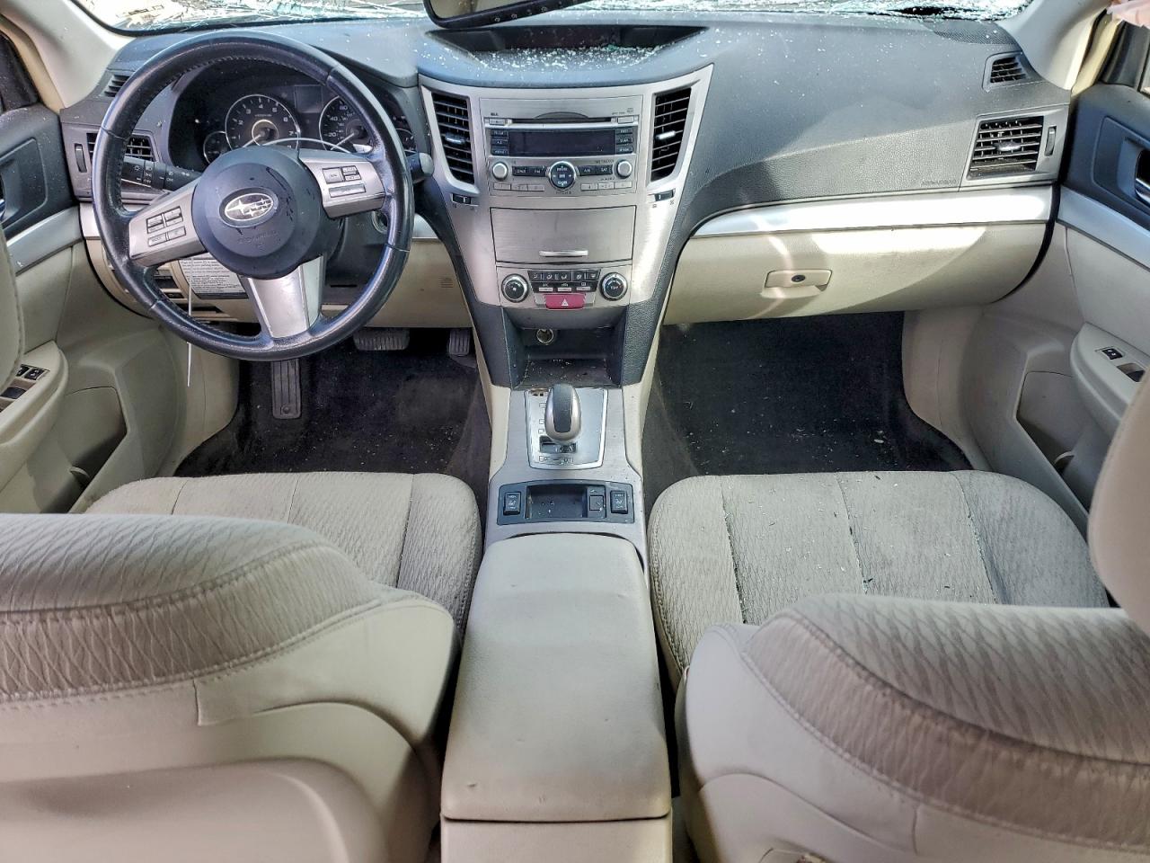 2011 SUBARU OUTBACK photo 8