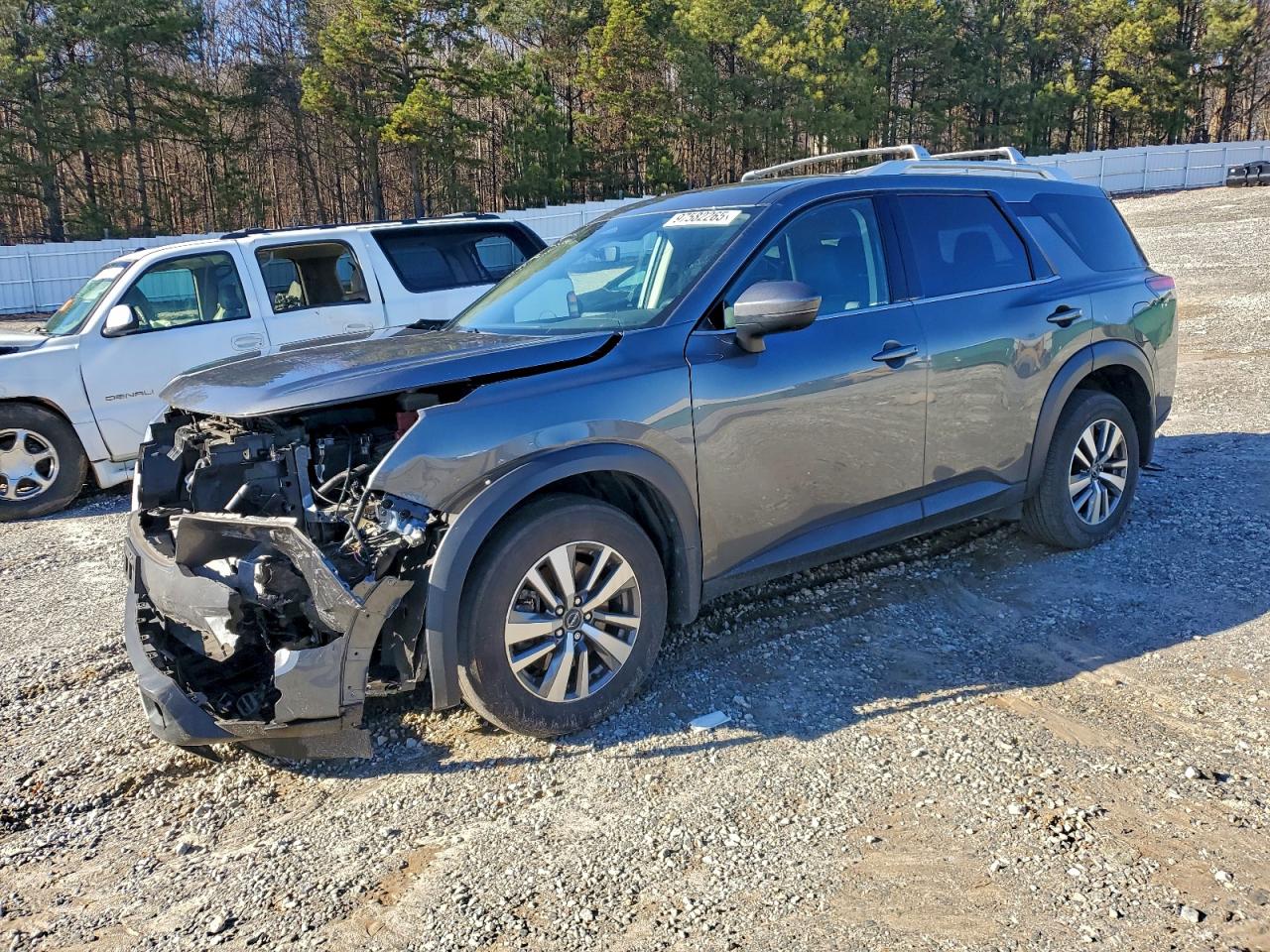 2023 NISSAN PATHFINDER