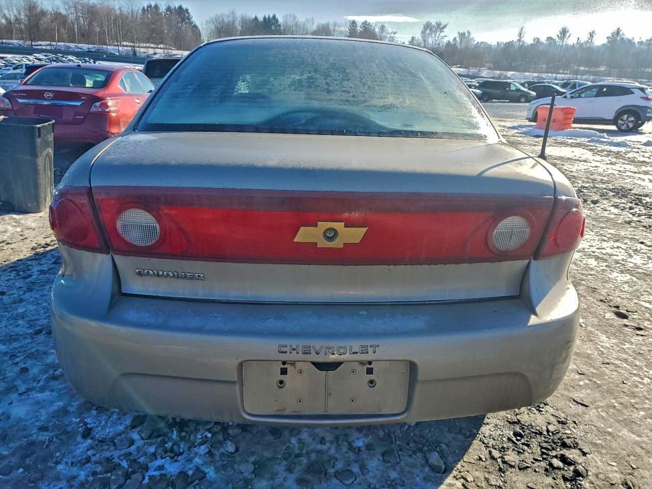2004 CHEVROLET CAVALIER LS photo 6