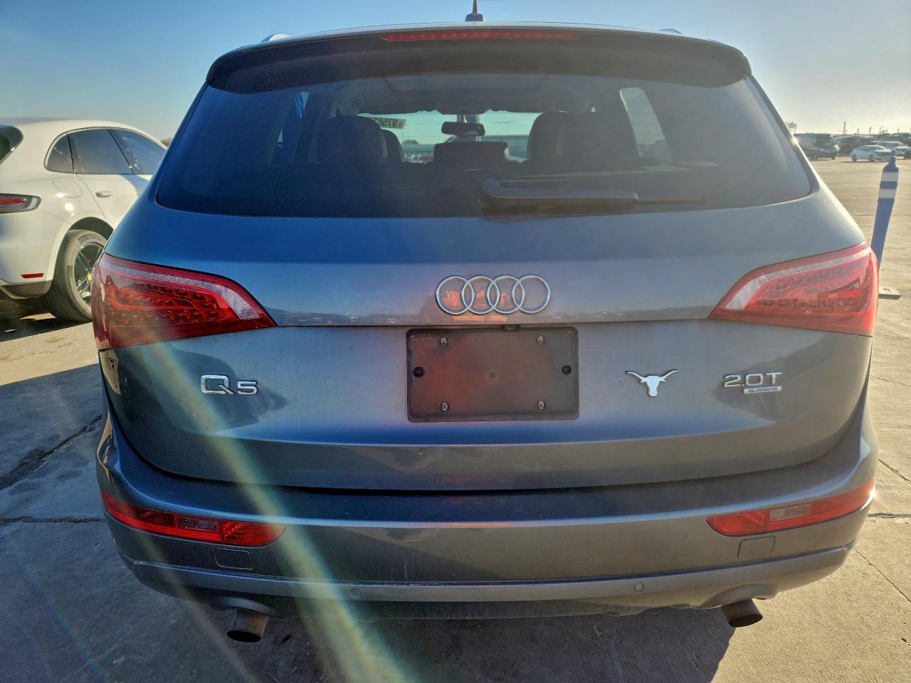 2012 AUDI Q5 PREMIUM PLUS photo 6