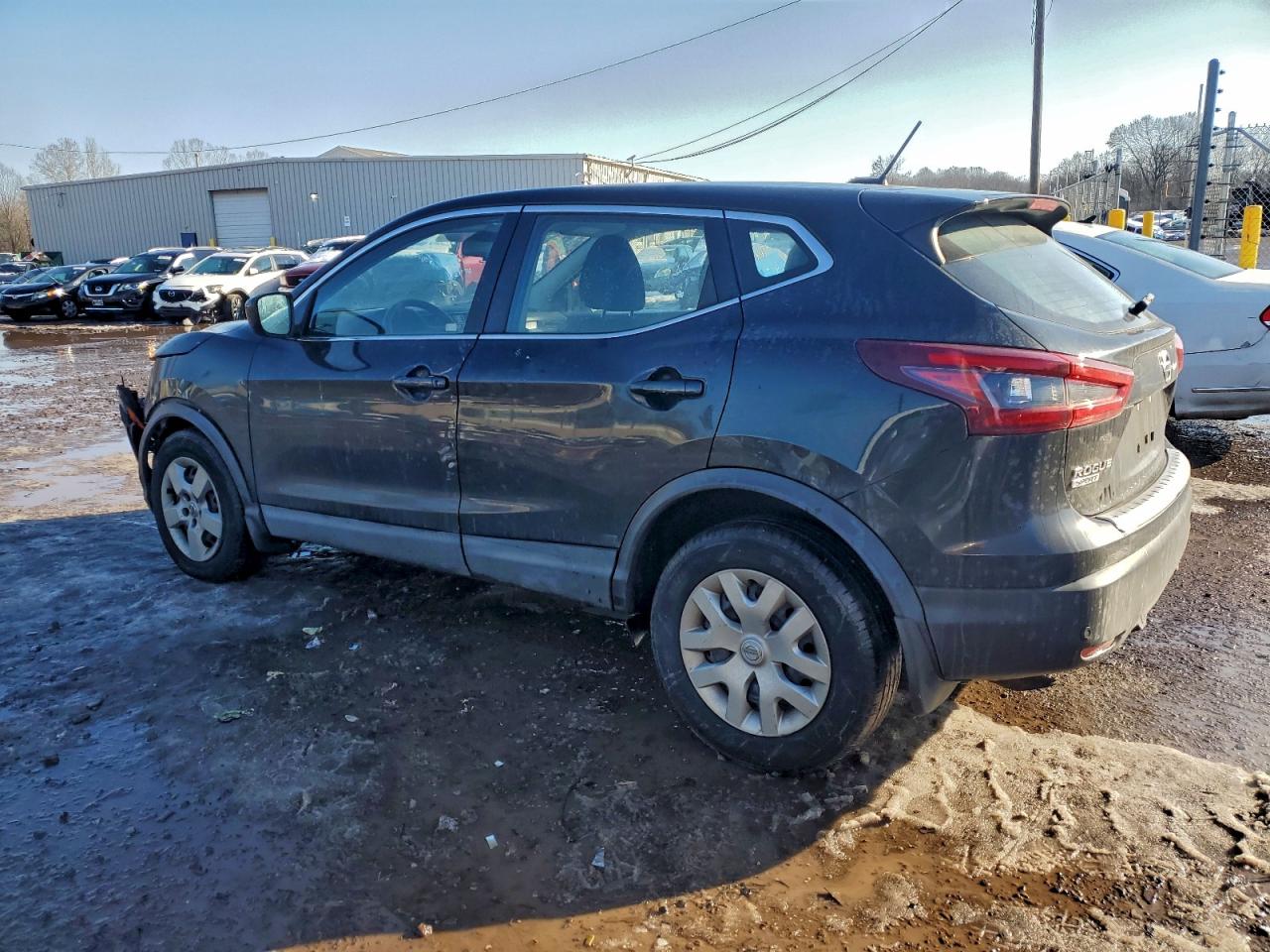 2020 NISSAN ROGUE SPORT S photo 2