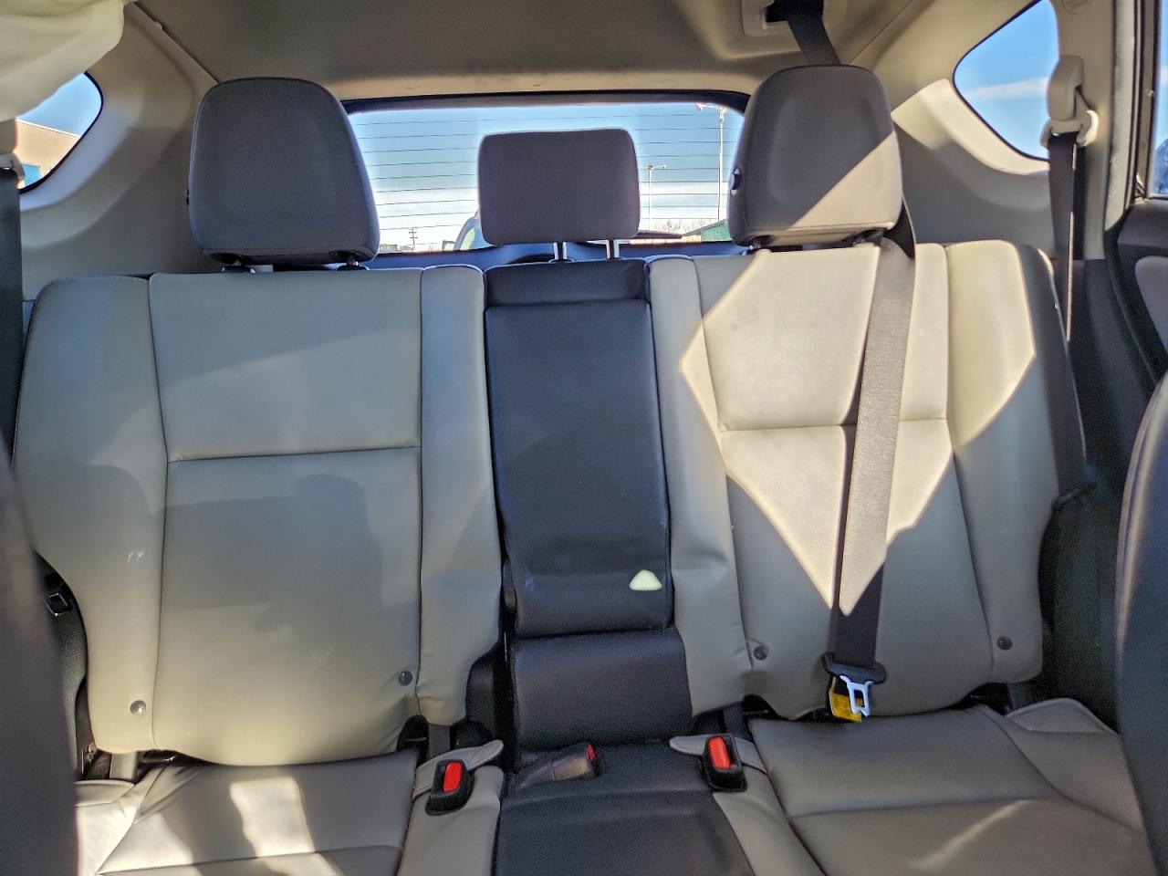 2017 TOYOTA RAV4 LIMITED photo 10