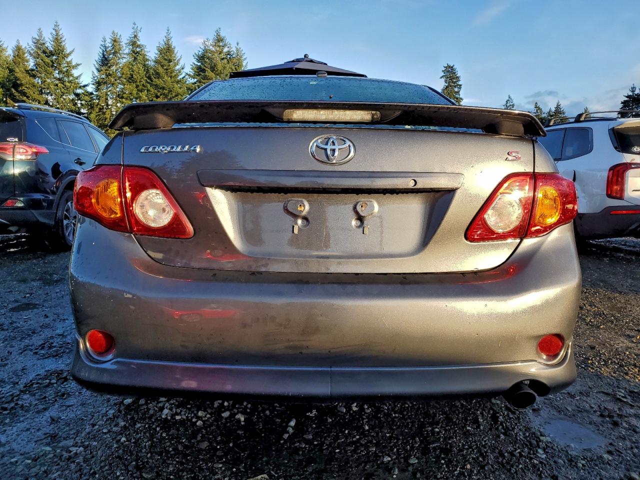 2010 TOYOTA COROLLA BASE photo 6