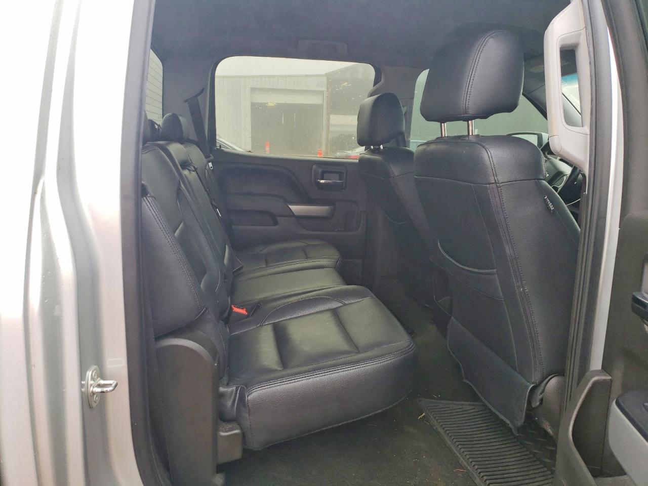 2017 CHEVROLET SILVERADO K1500 LT photo 10