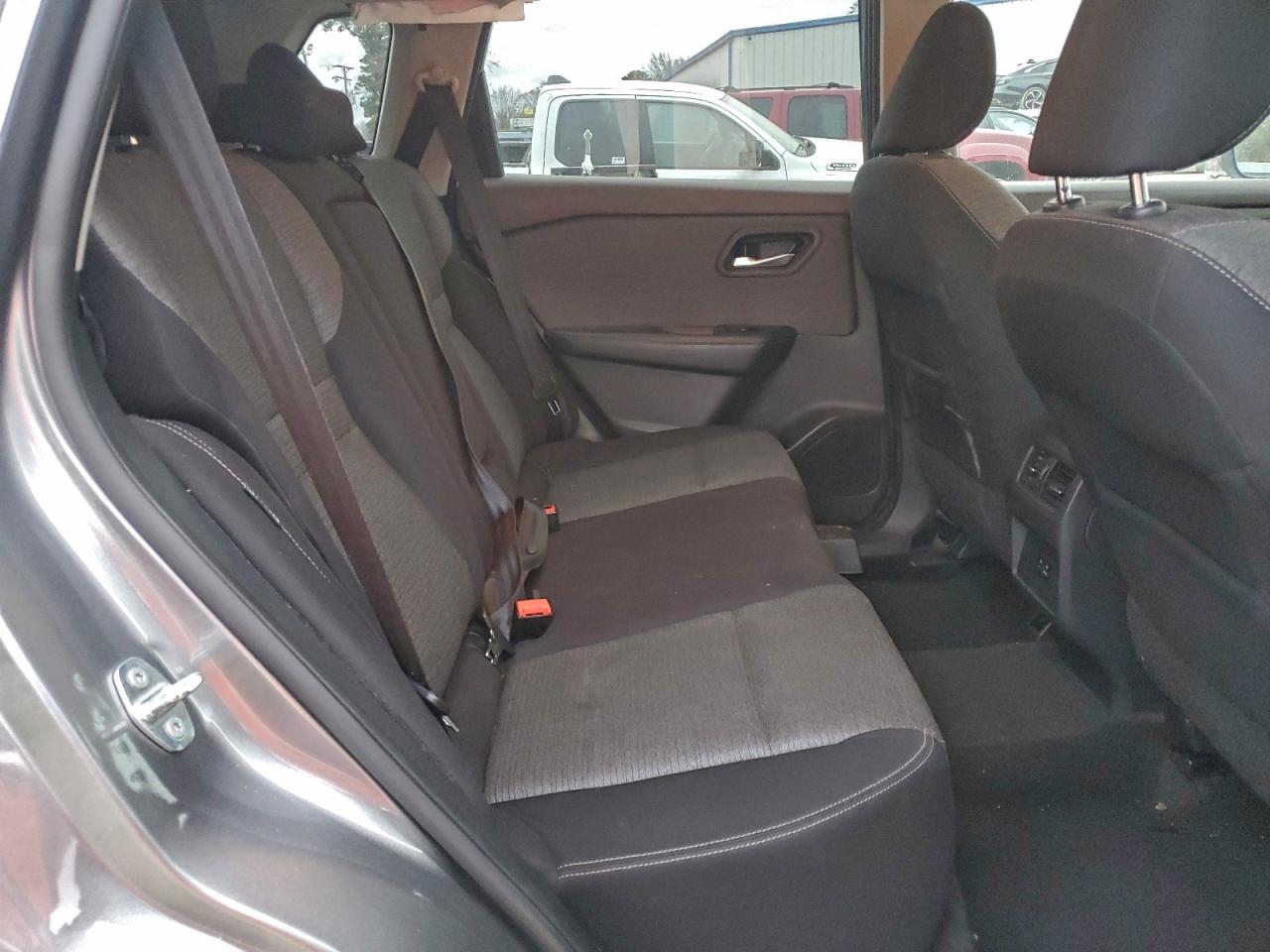 2021 NISSAN ROGUE SV photo 41