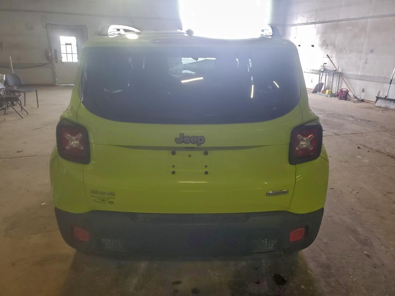 2017 JEEP RENEGADE LATITUDE photo 6