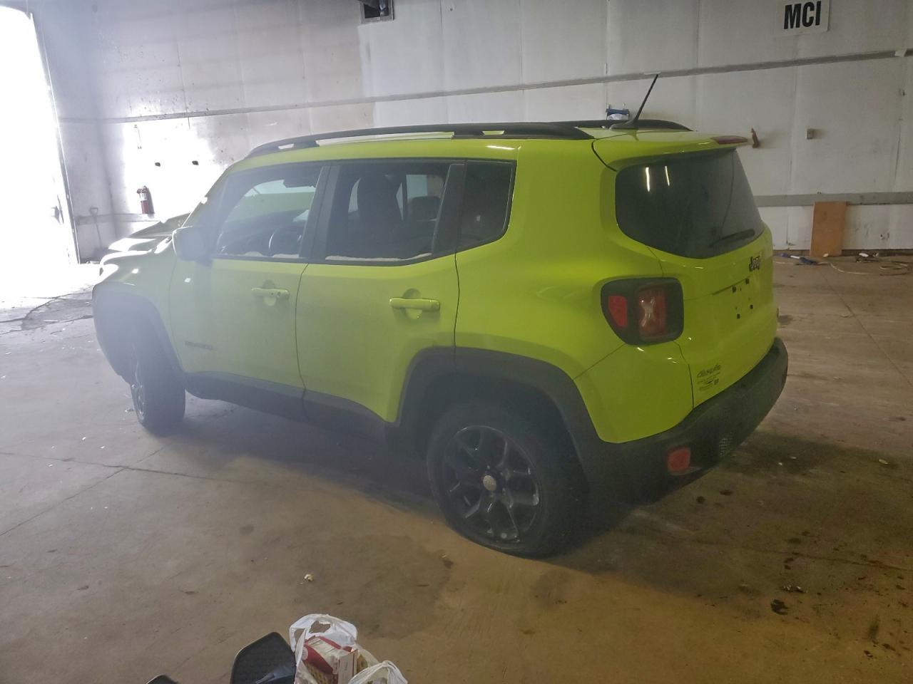 2017 JEEP RENEGADE LATITUDE photo 2