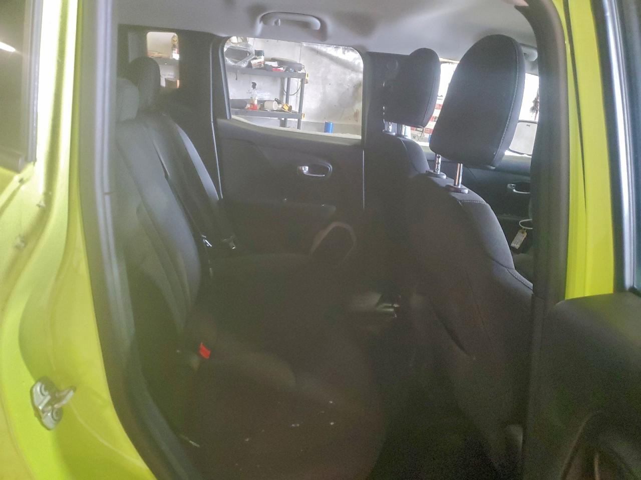 2017 JEEP RENEGADE LATITUDE photo 11