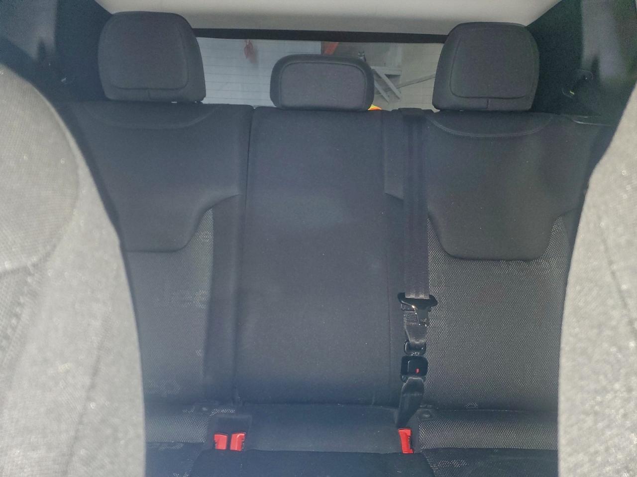 2017 JEEP RENEGADE LATITUDE photo 10