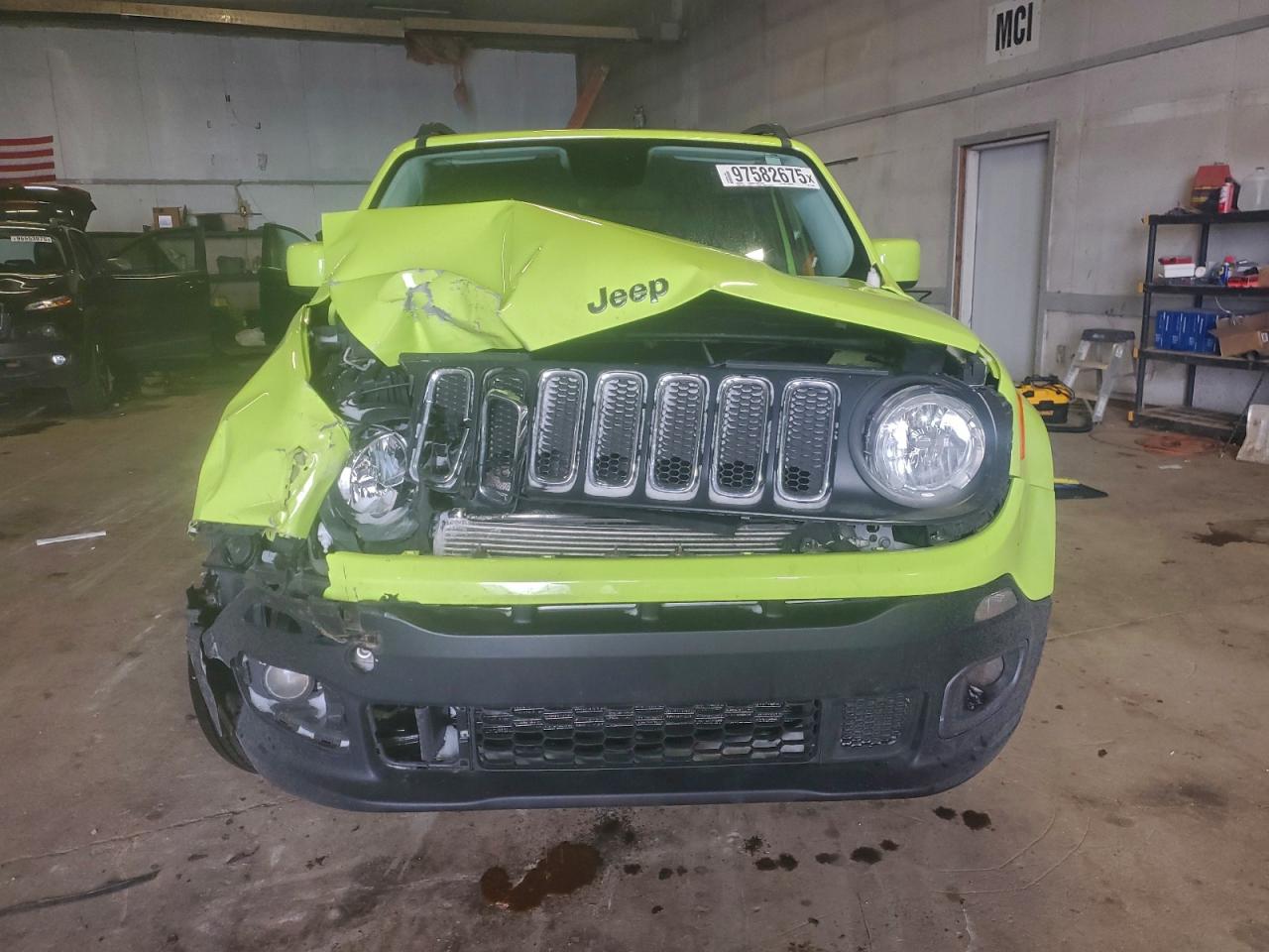 2017 JEEP RENEGADE LATITUDE photo 5