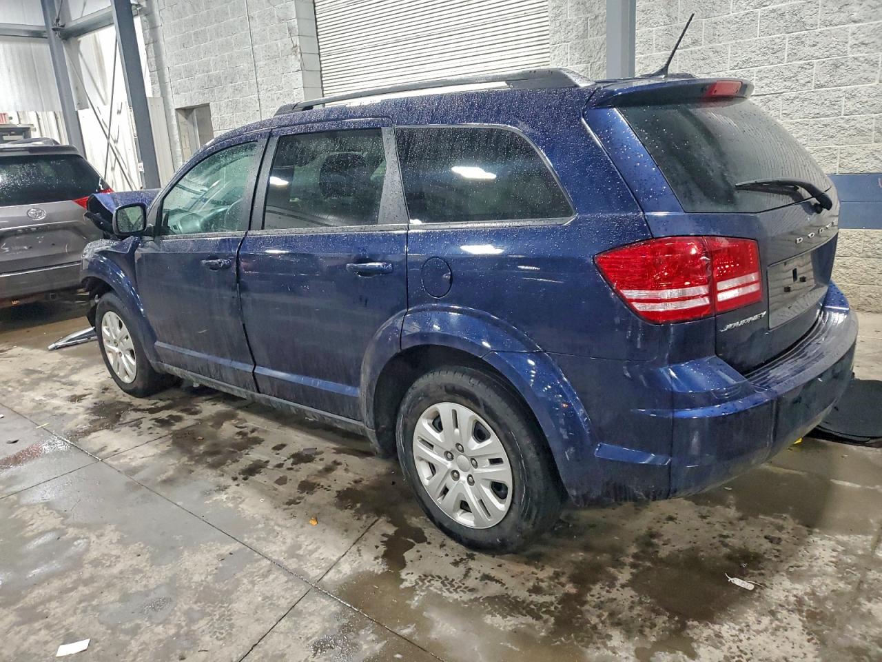 2018 DODGE JOURNEY SE photo 2