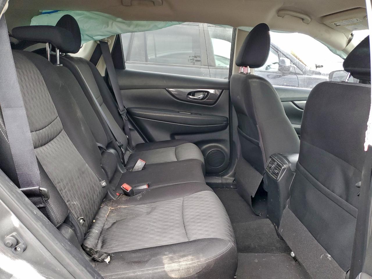 2019 NISSAN ROGUE S photo 11