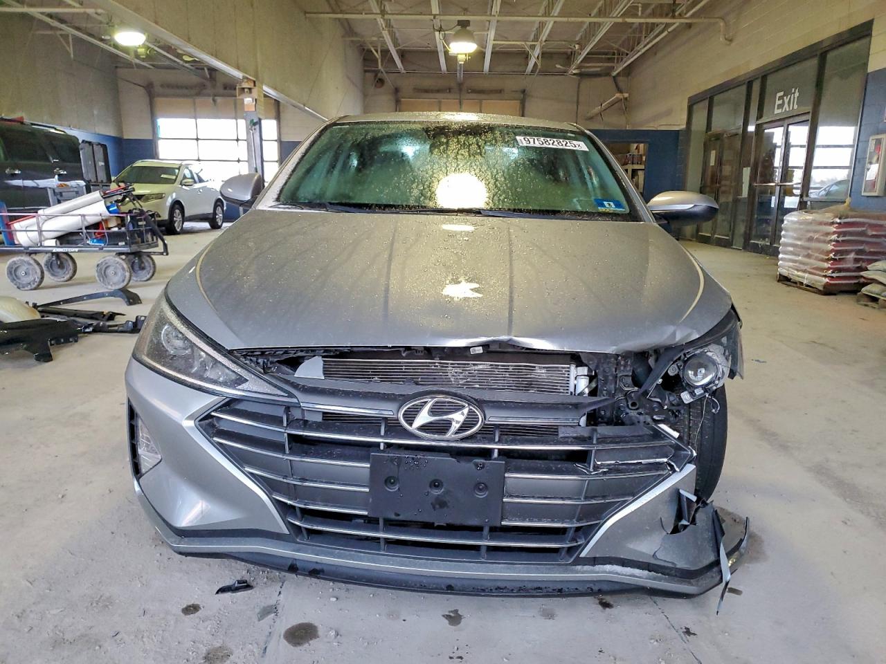 2020 HYUNDAI ELANTRA SE photo 5