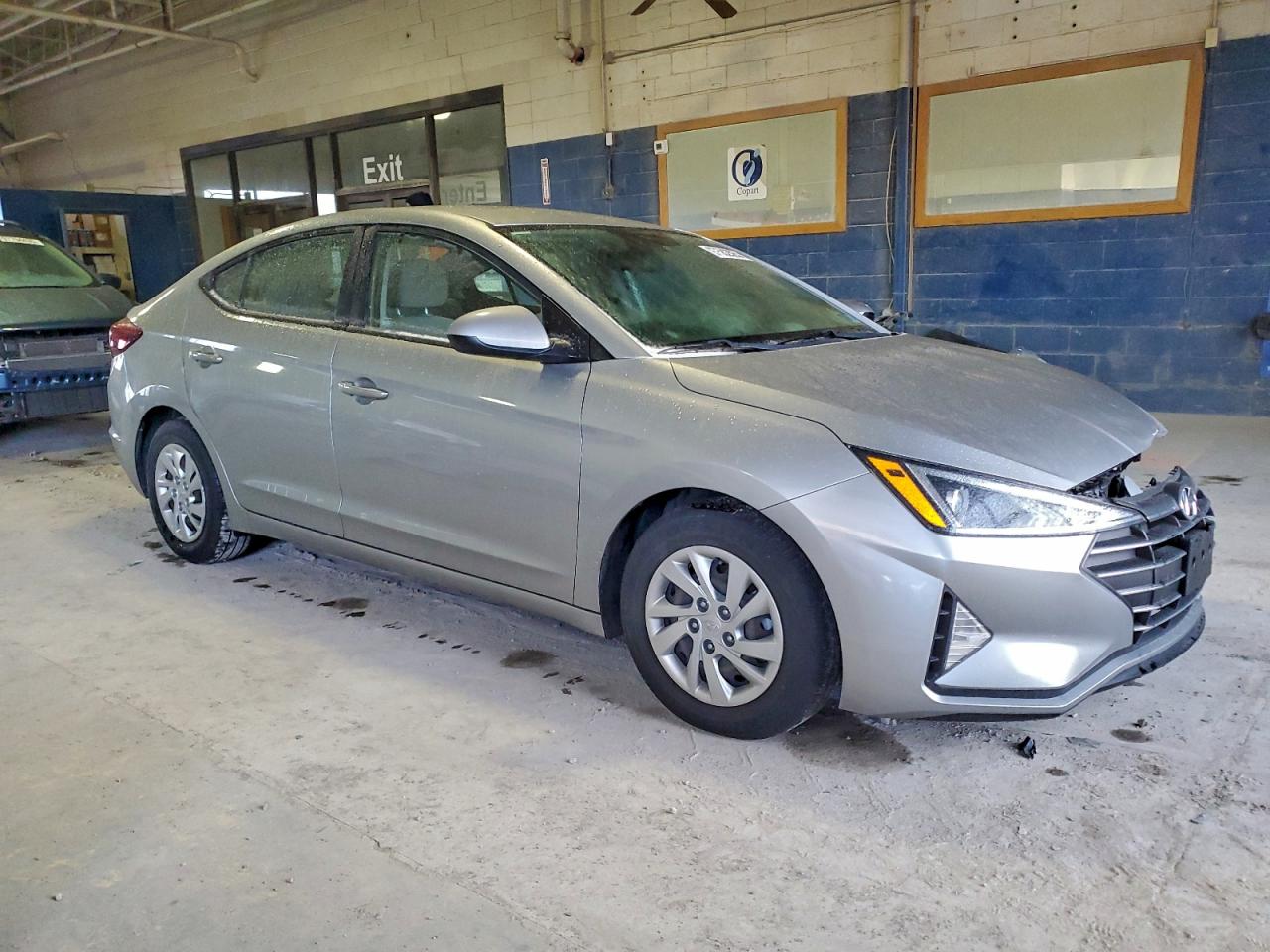 2020 HYUNDAI ELANTRA SE photo 4