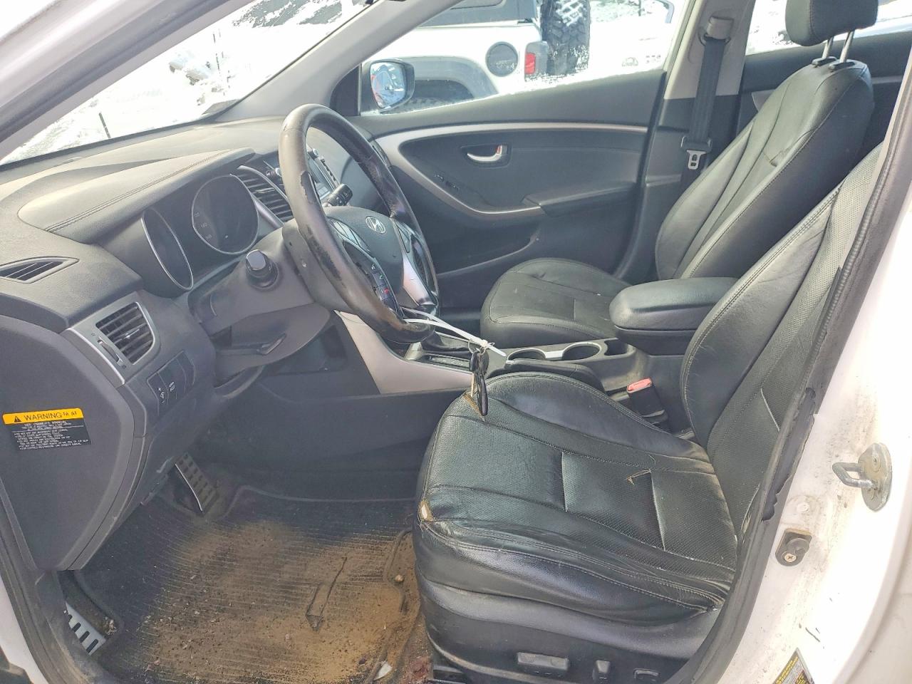 2013 HYUNDAI ELANTRA GT photo 7