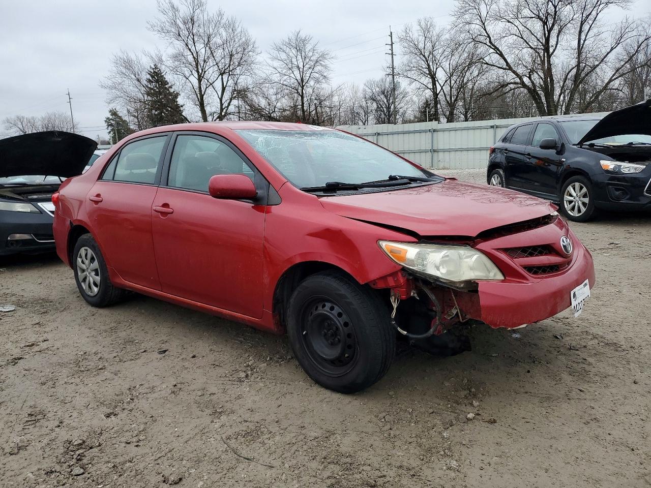 2011 TOYOTA COROLLA LE photo 7