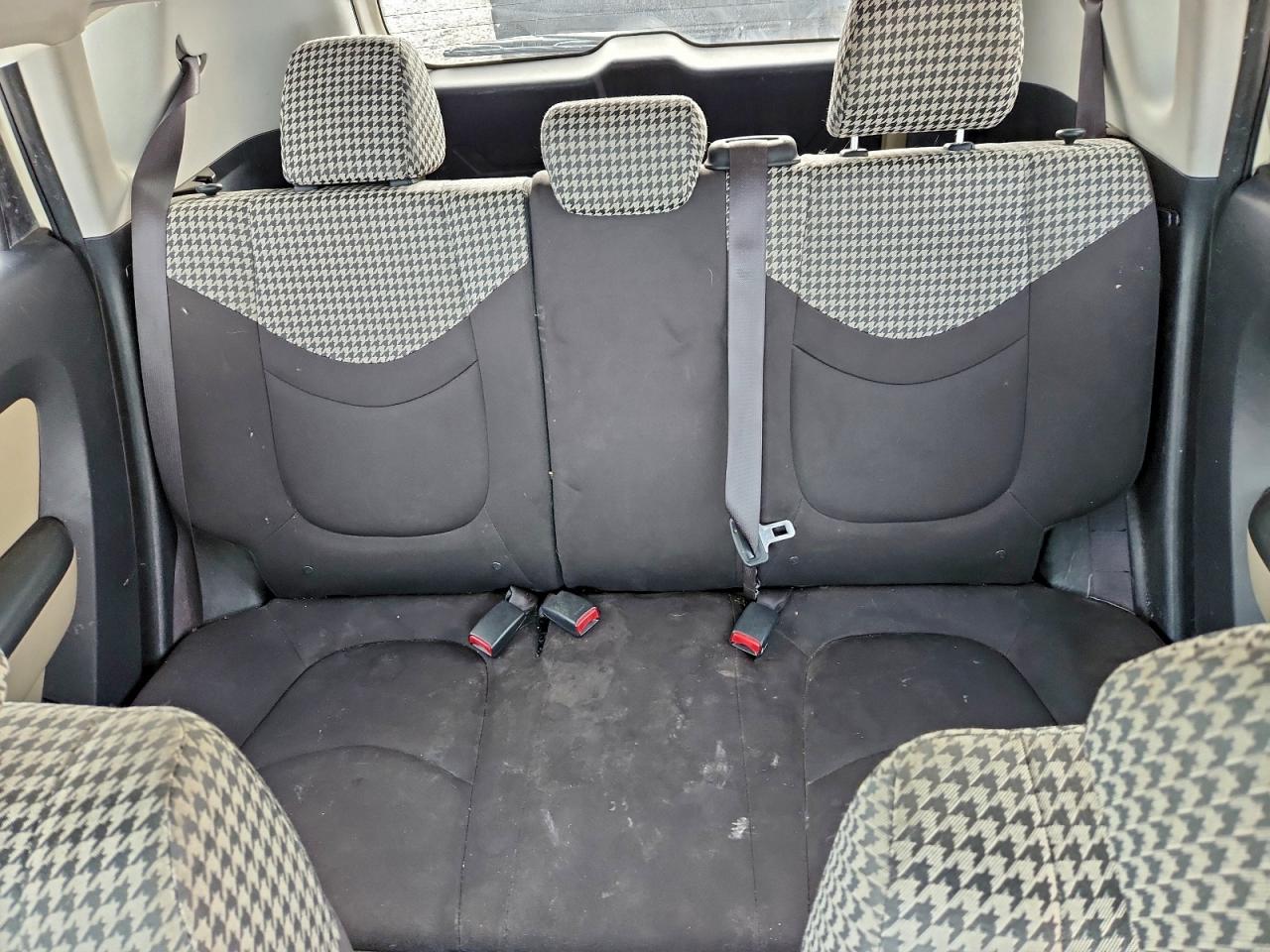 2013 KIA SOUL + photo 28