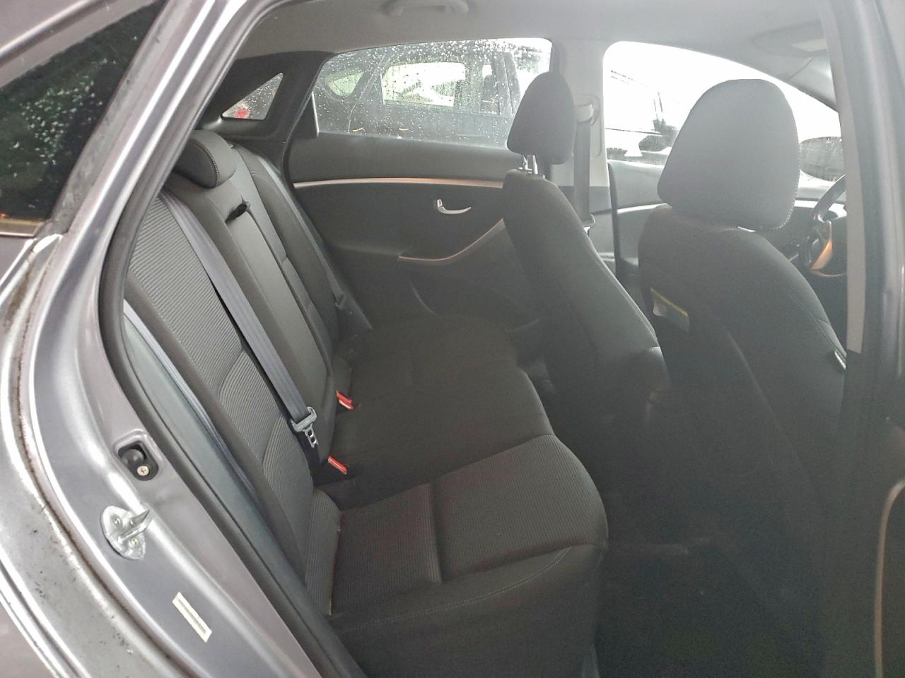 2013 HYUNDAI ELANTRA GT photo 10