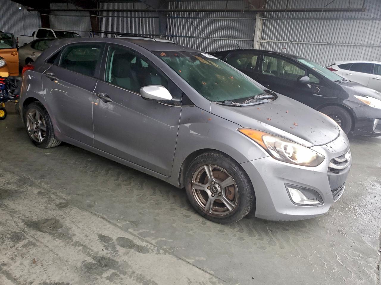 2013 HYUNDAI ELANTRA GT photo 4