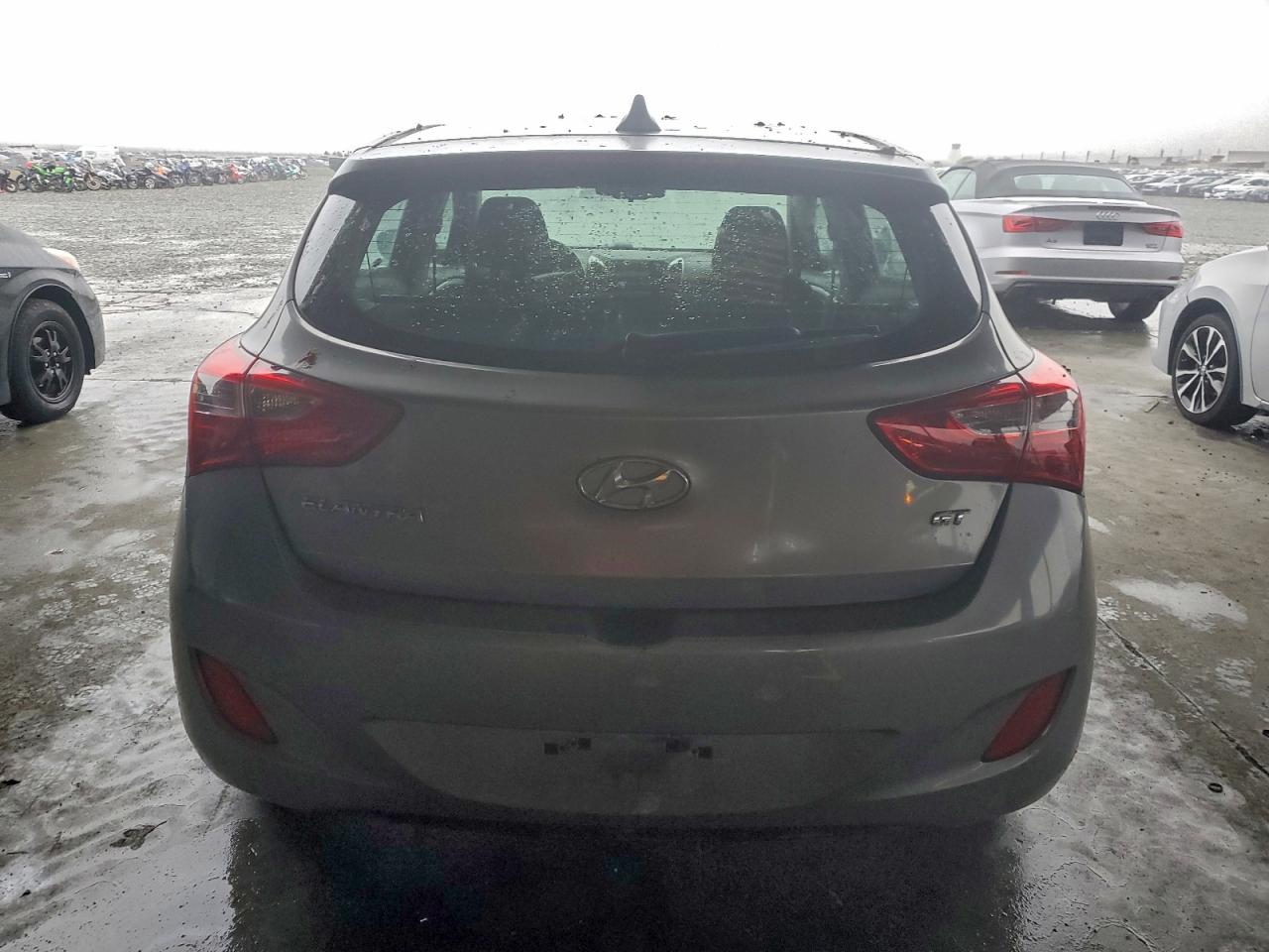 2013 HYUNDAI ELANTRA GT photo 6