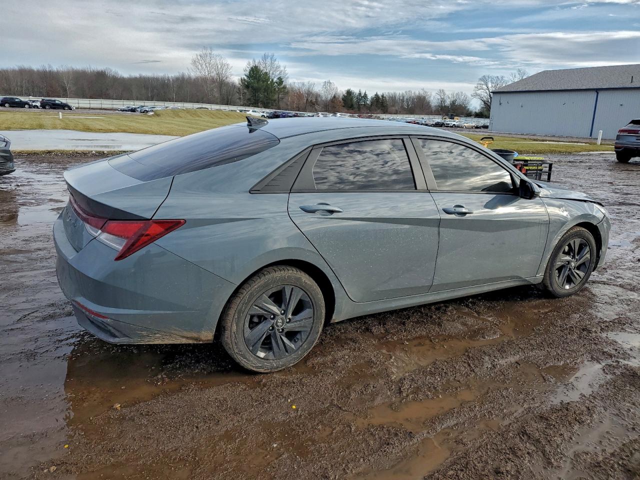 2021 HYUNDAI ELANTRA SEL photo 3