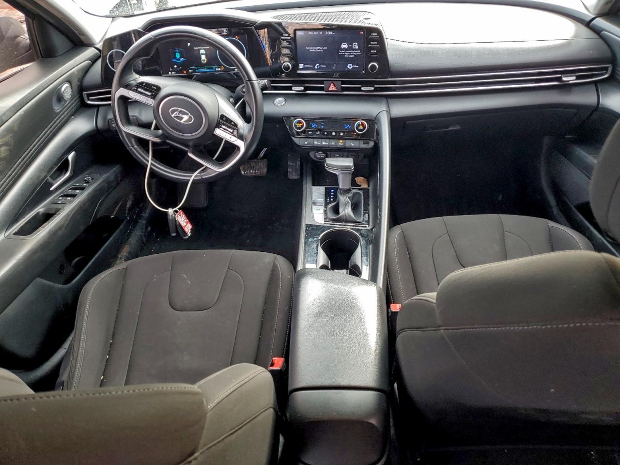 2021 HYUNDAI ELANTRA SEL photo 8