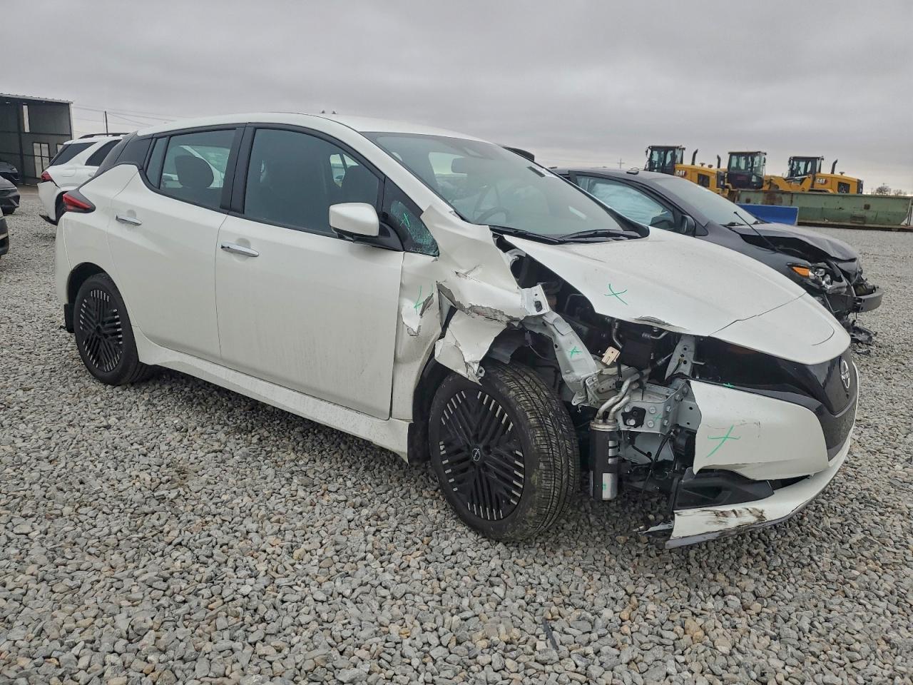 2025 NISSAN LEAF SV PLUS photo 7