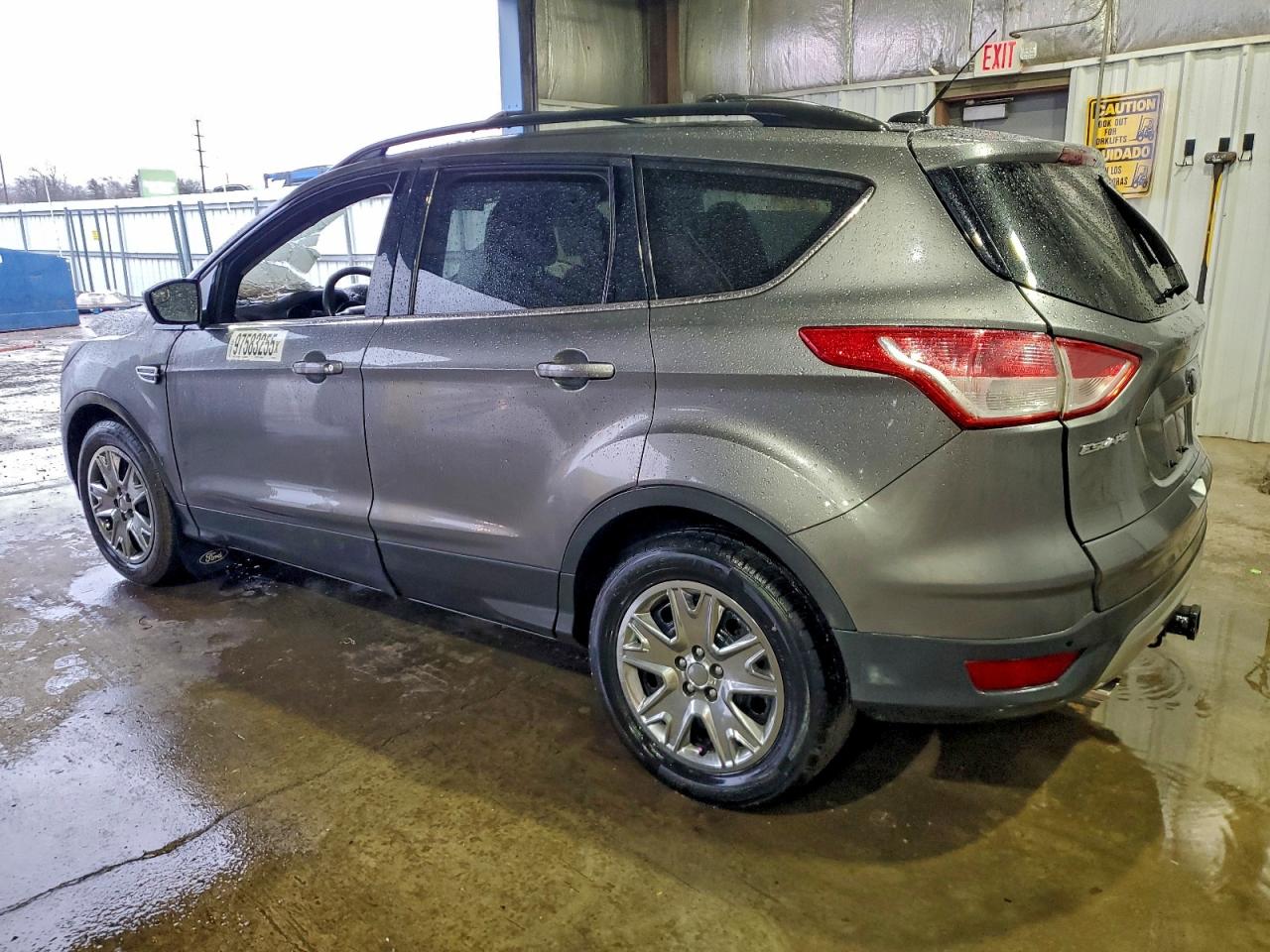 2014 FORD ESCAPE SE photo 2