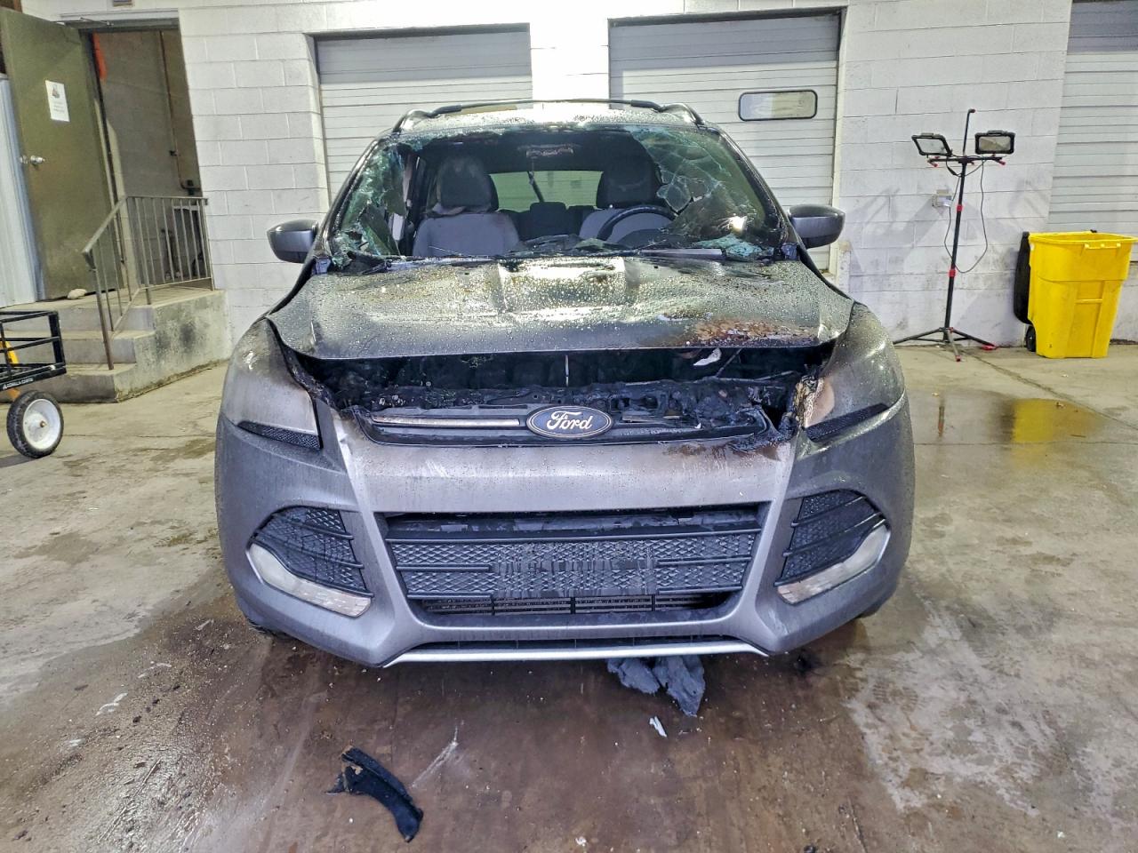 2014 FORD ESCAPE SE photo 5