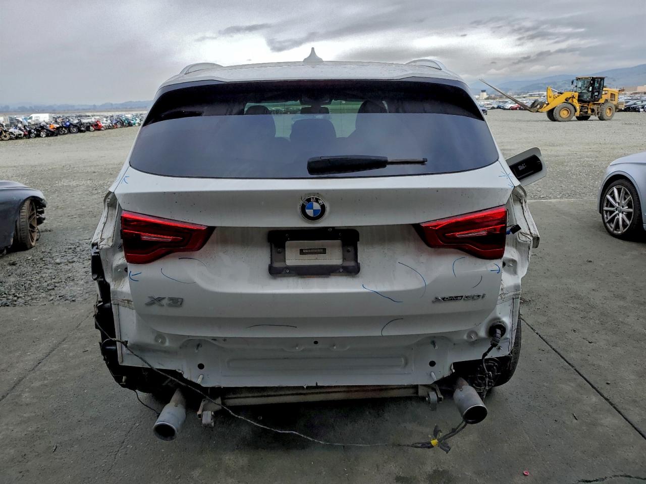 2018 BMW X3 XDRIVE30I photo 6