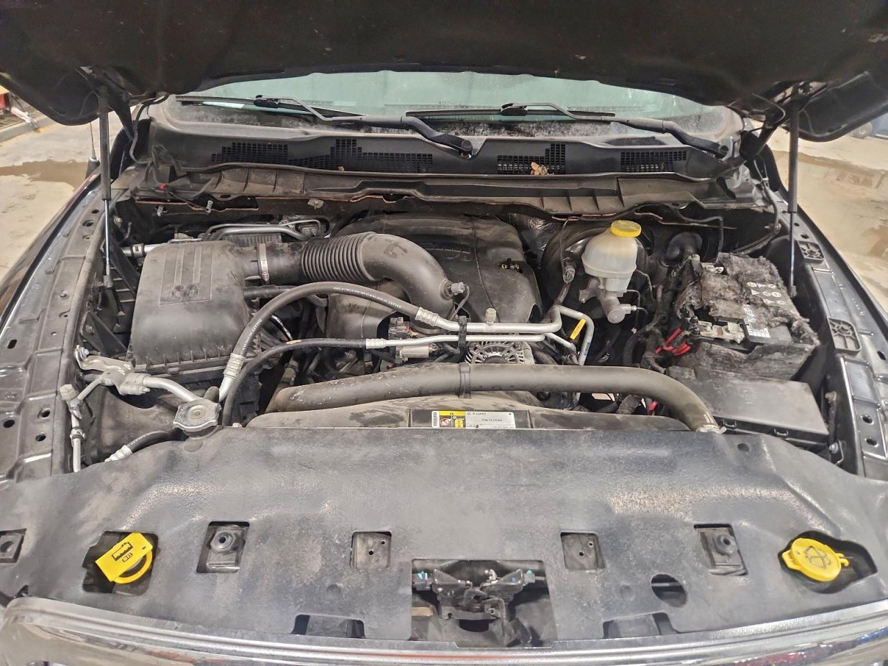2017 RAM 1500 SLT photo 11
