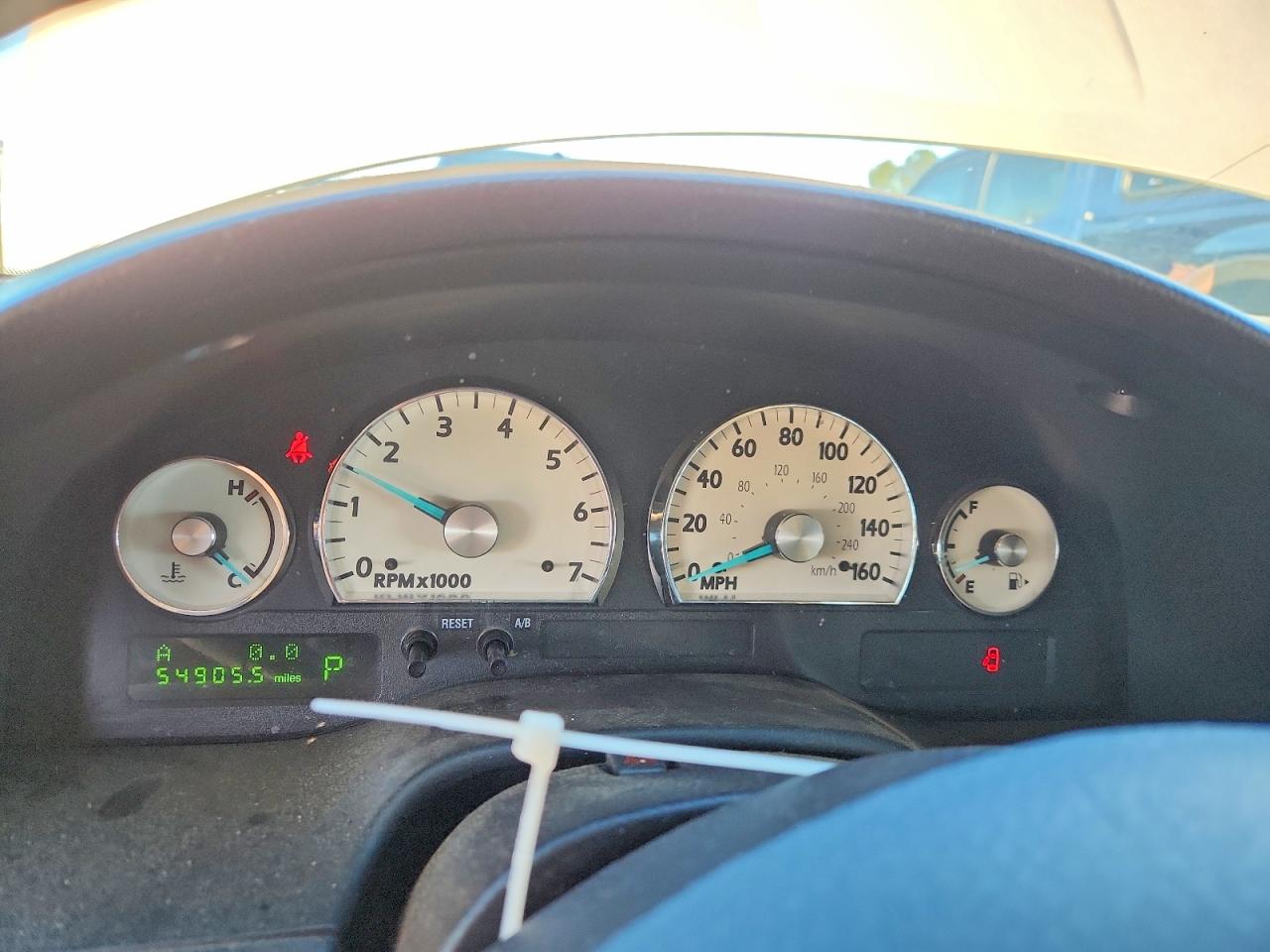 2005 FORD THUNDERBIRD photo 9