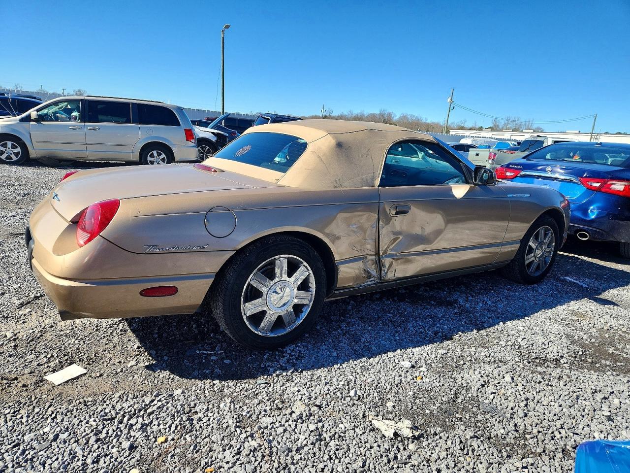 2005 FORD THUNDERBIRD photo 3